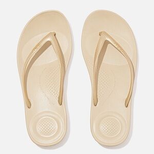 FitFlop IQUSHION Ergonomic Flip-Flops